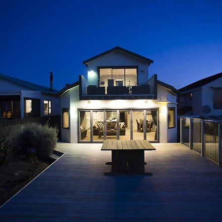 The Waterfront Escape Villa New Plymouth Exteriör bild